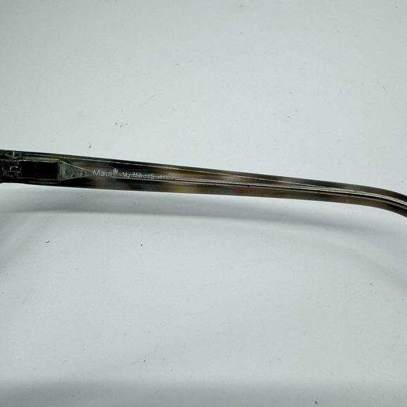 Maui Jim Honi‎ MJ758-11S Sunglasses Gray Cat Eye Frame 54-18-140 H11312 main image 2
